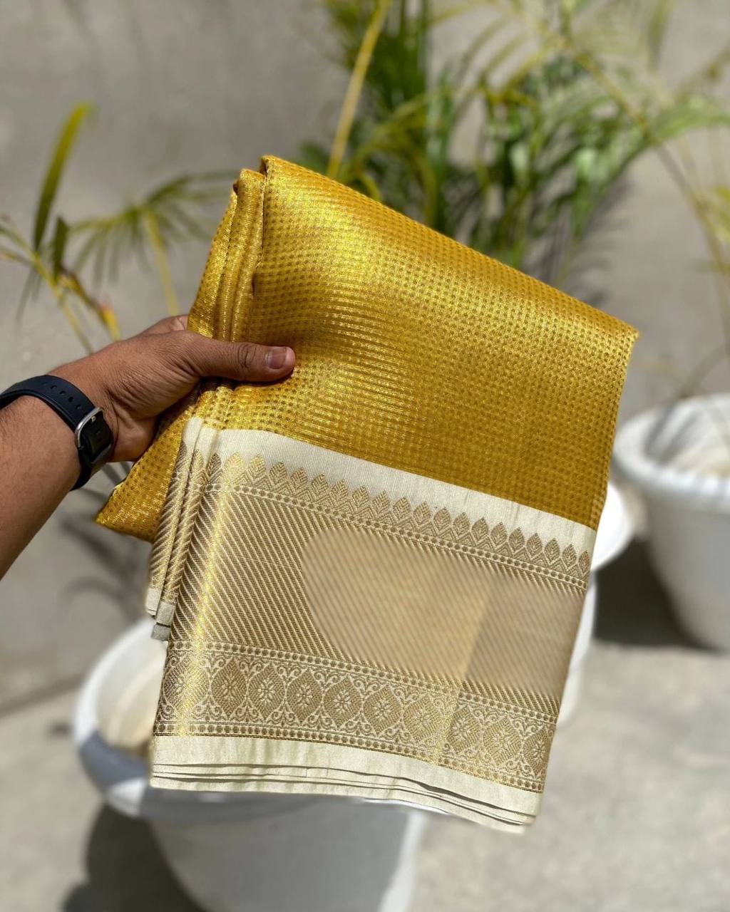 Celebrity Inspired Soft Tissue Silk Saree with Rich Pallu