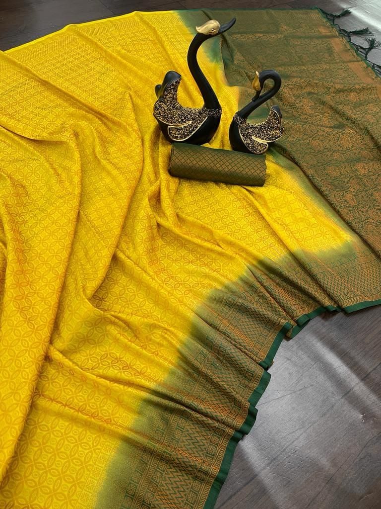 Elegant Pink & Black Soft Silk Saree with Rich Woven Pallu
