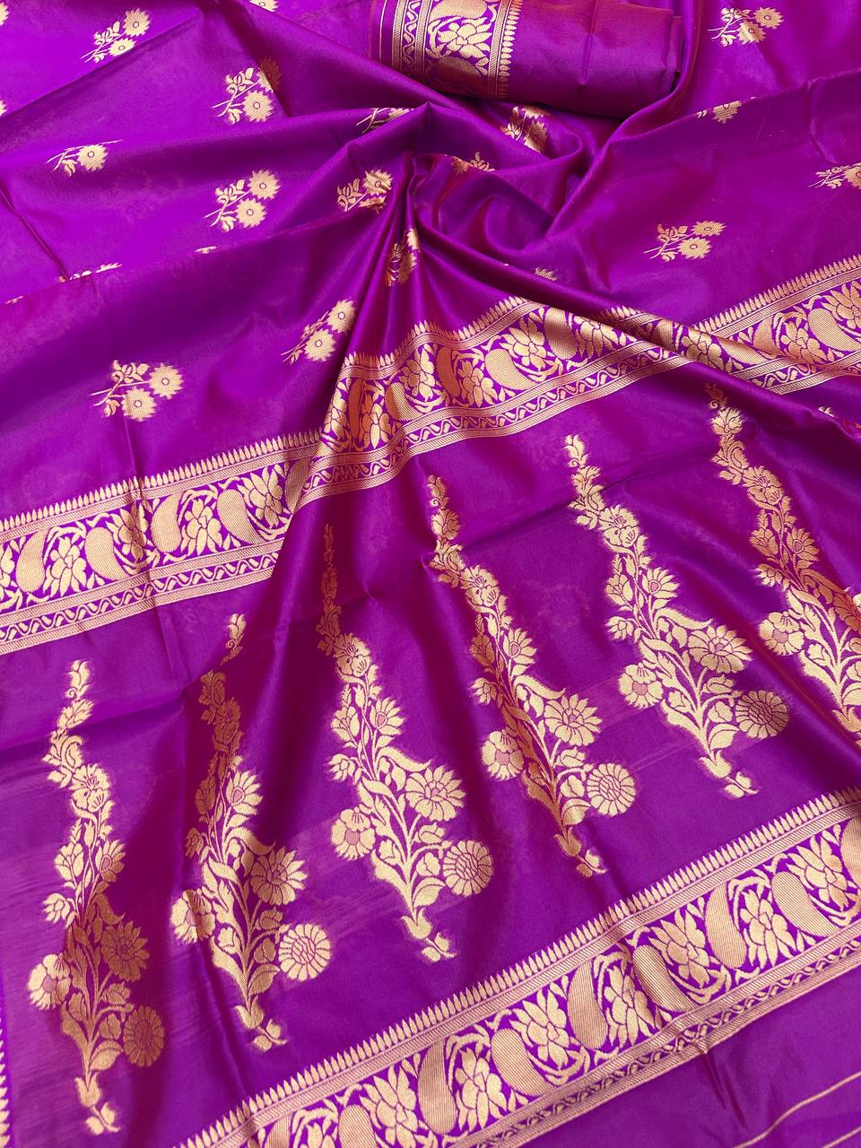 Lichi Blossom Weave