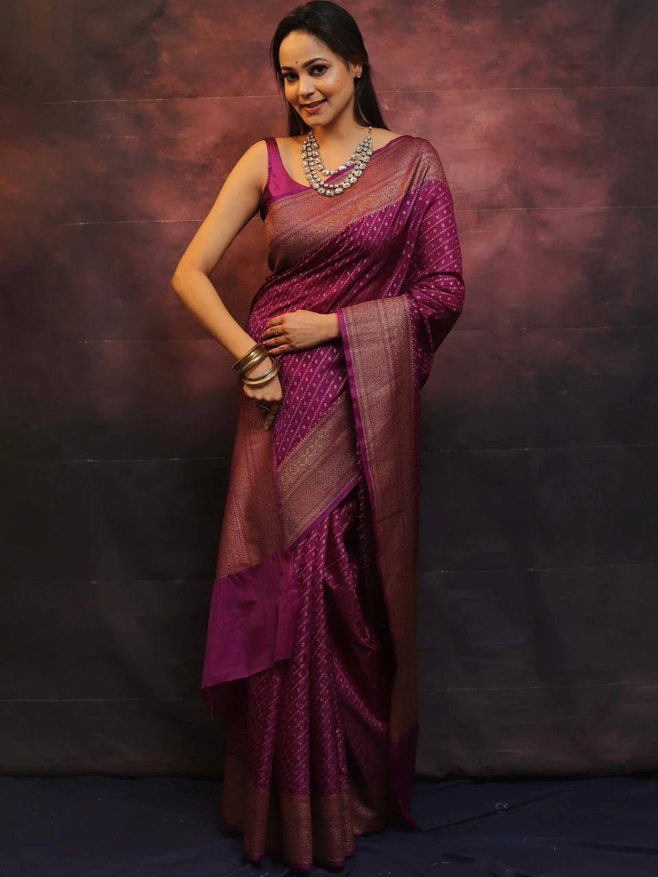 Premium Comfort Organic Banarasi Lichi Silk Wedding Saree